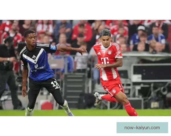 拜仁边路进攻持续稳健，助力球队在新赛季中展现出强大竞争力